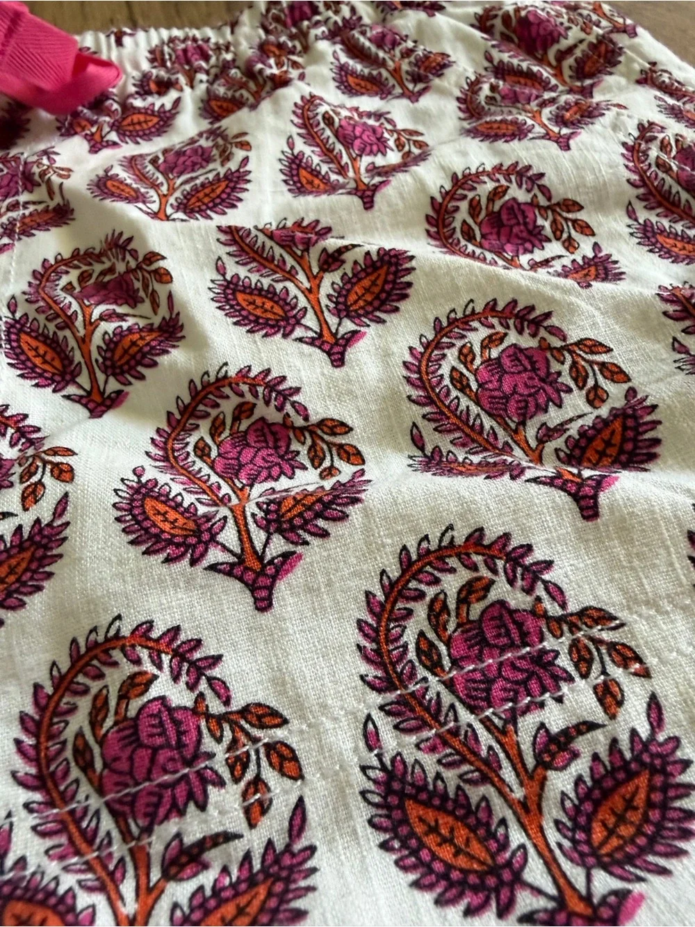 J. Crew Cream Shorts with Pink and Orange Floral Print size small like new